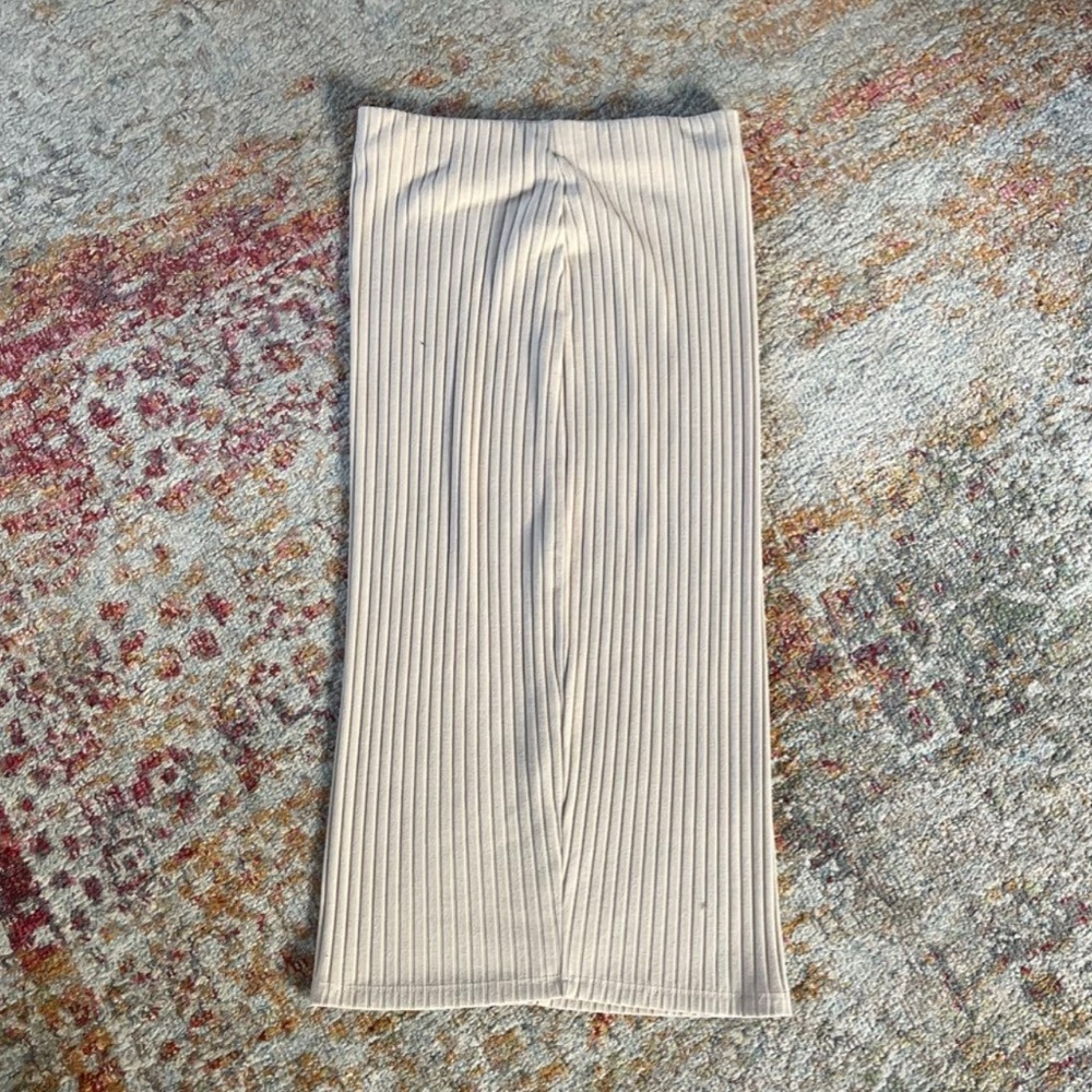 Forever 21 Cream Maxi Ribbed Pencil Skirt